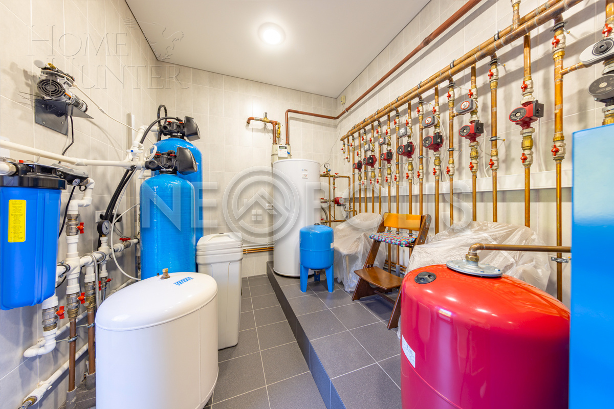 2-этажный коттедж 700 м² с отделкой