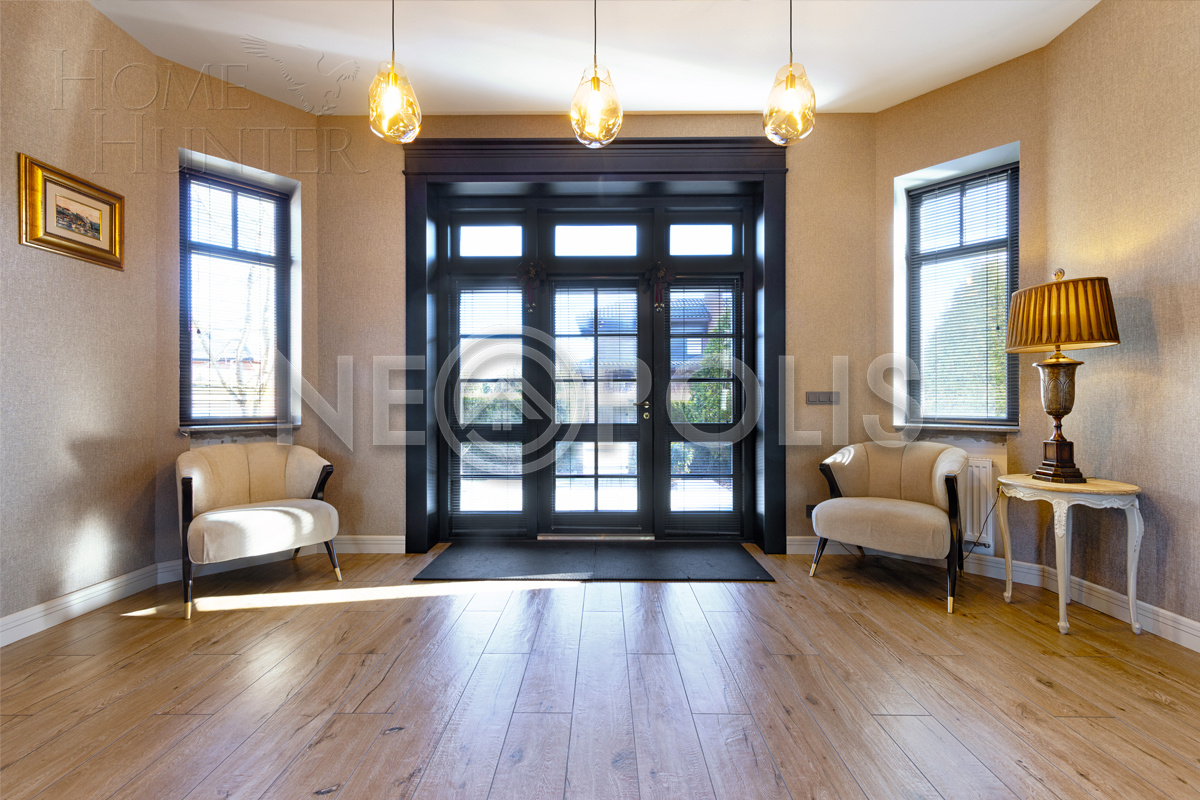 2-этажный коттедж 700 м² с отделкой