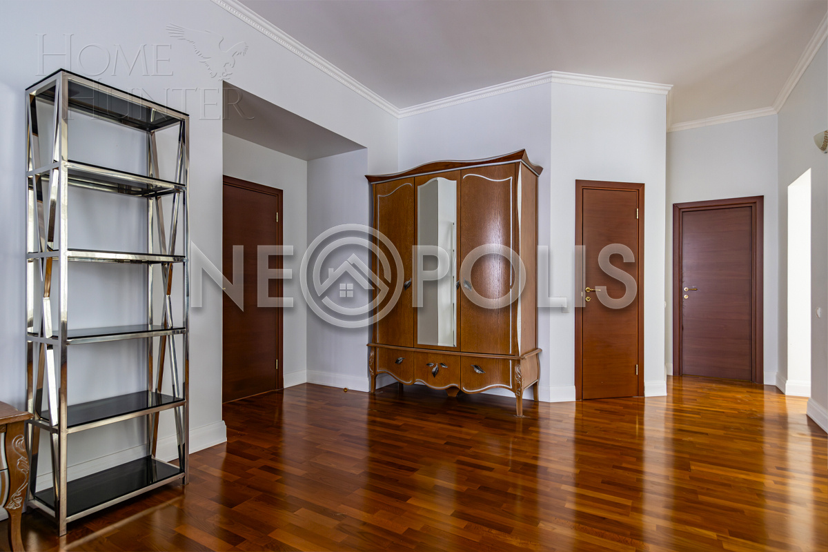 2-этажный коттедж 367 м² с отделкой