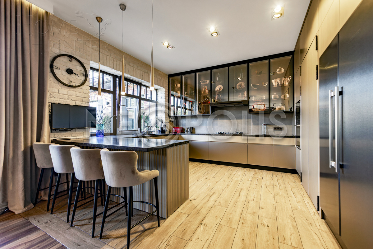 2-этажный коттедж 700 м² с отделкой