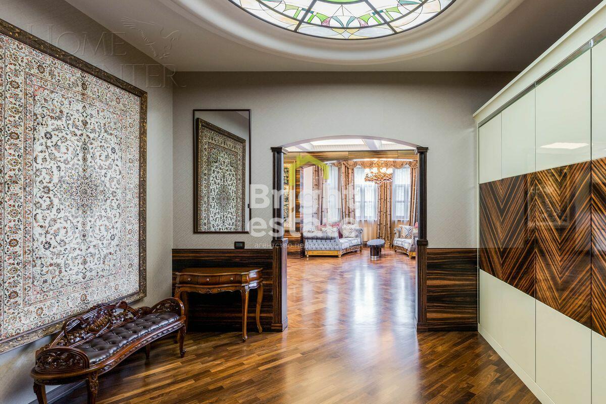 КОТТЕДЖ 3 214.9 м² с отделкой