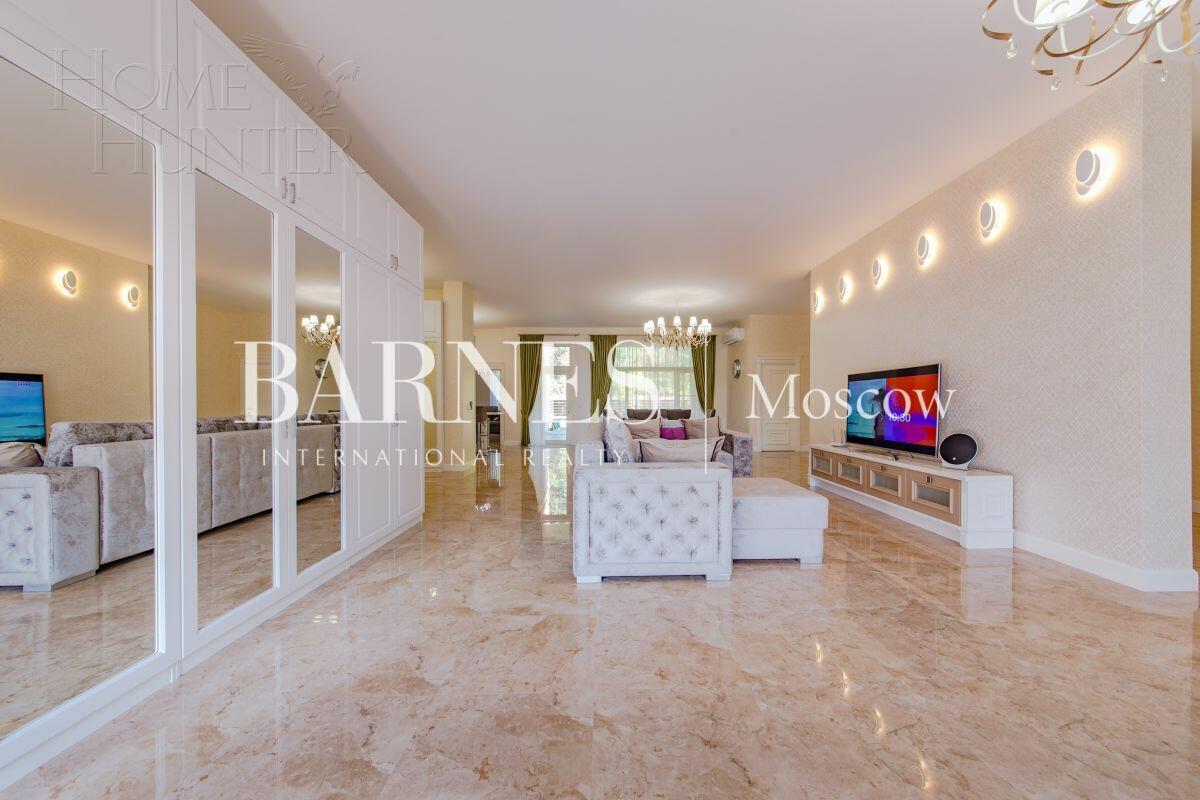 1-этажный коттедж 328 м² с отделкой