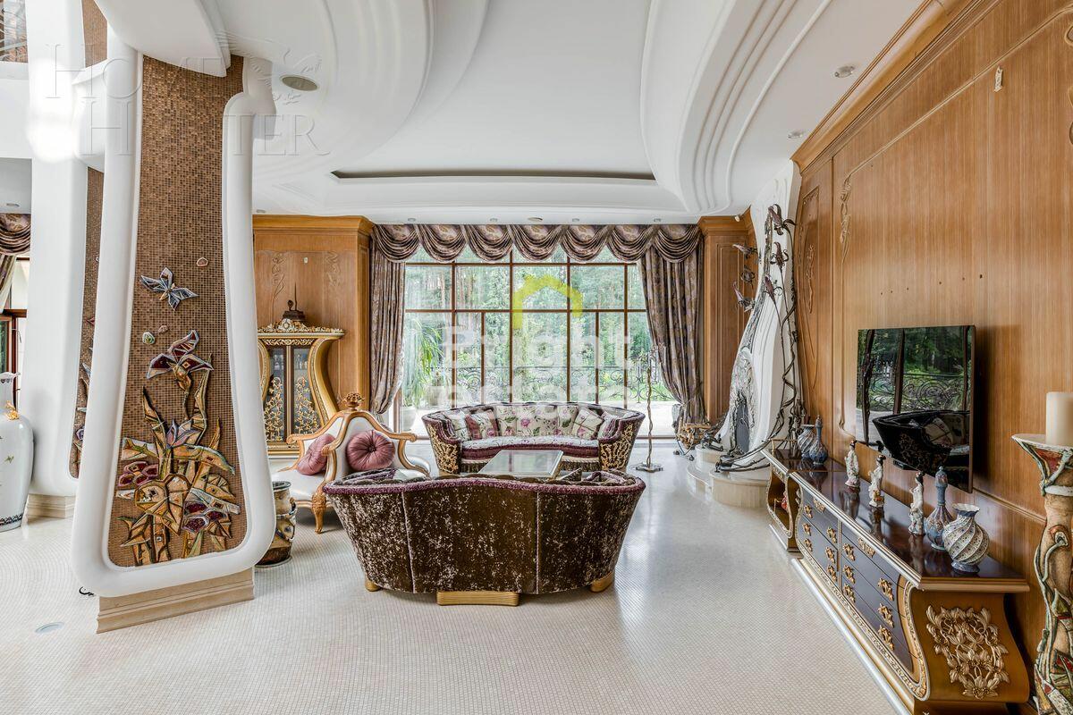 КОТТЕДЖ 3 214.9 м² с отделкой