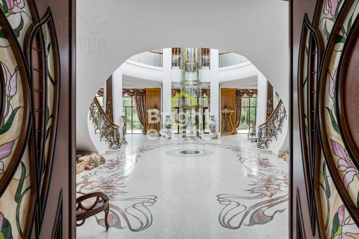 КОТТЕДЖ 3 214.9 м² с отделкой