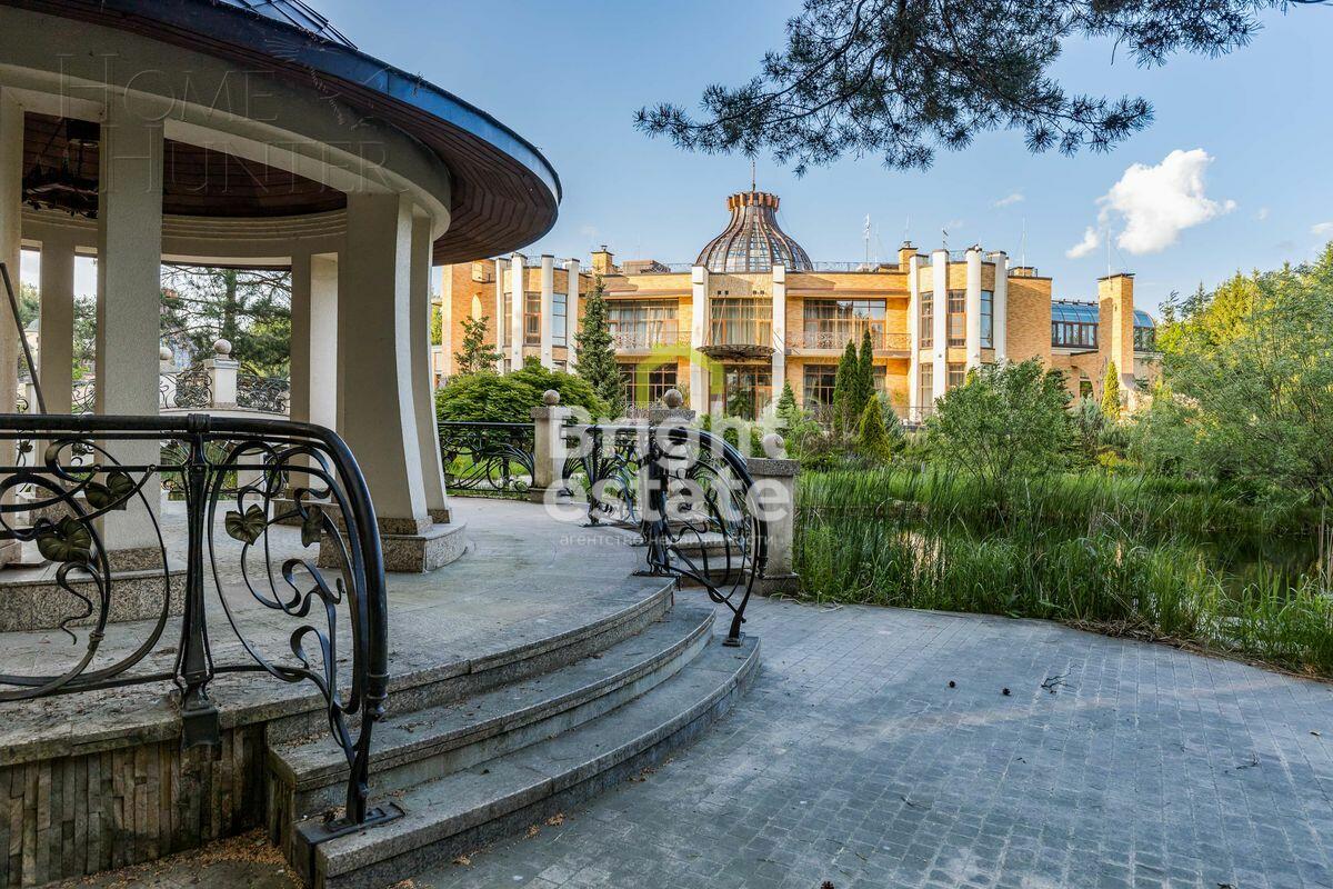 КОТТЕДЖ 3 214.9 м² с отделкой