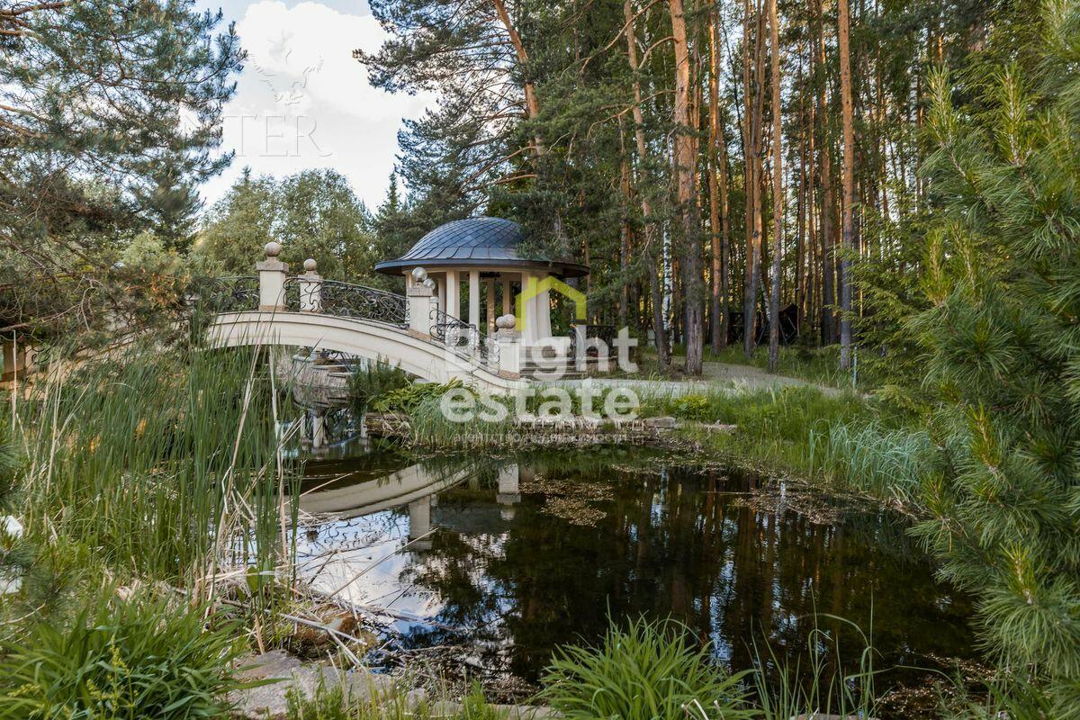 КОТТЕДЖ 3 214.9 м² с отделкой