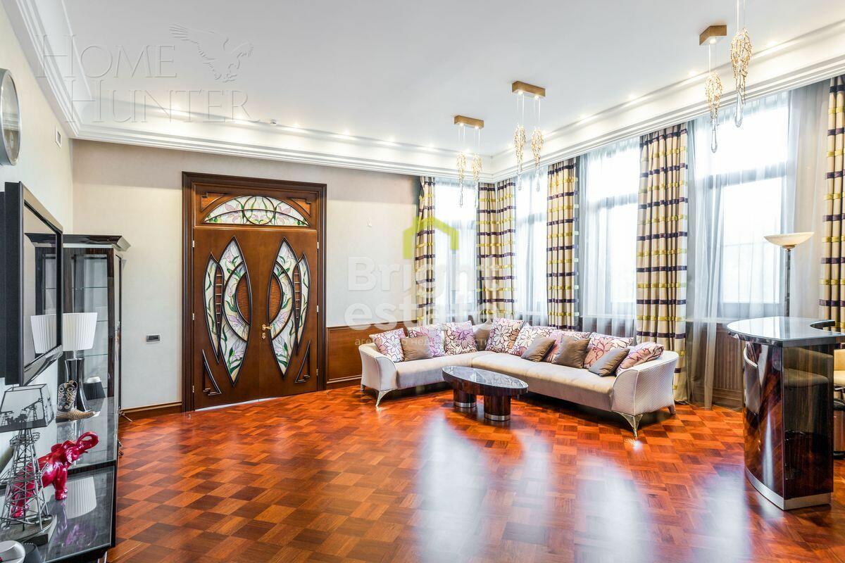 КОТТЕДЖ 3 214.9 м² с отделкой