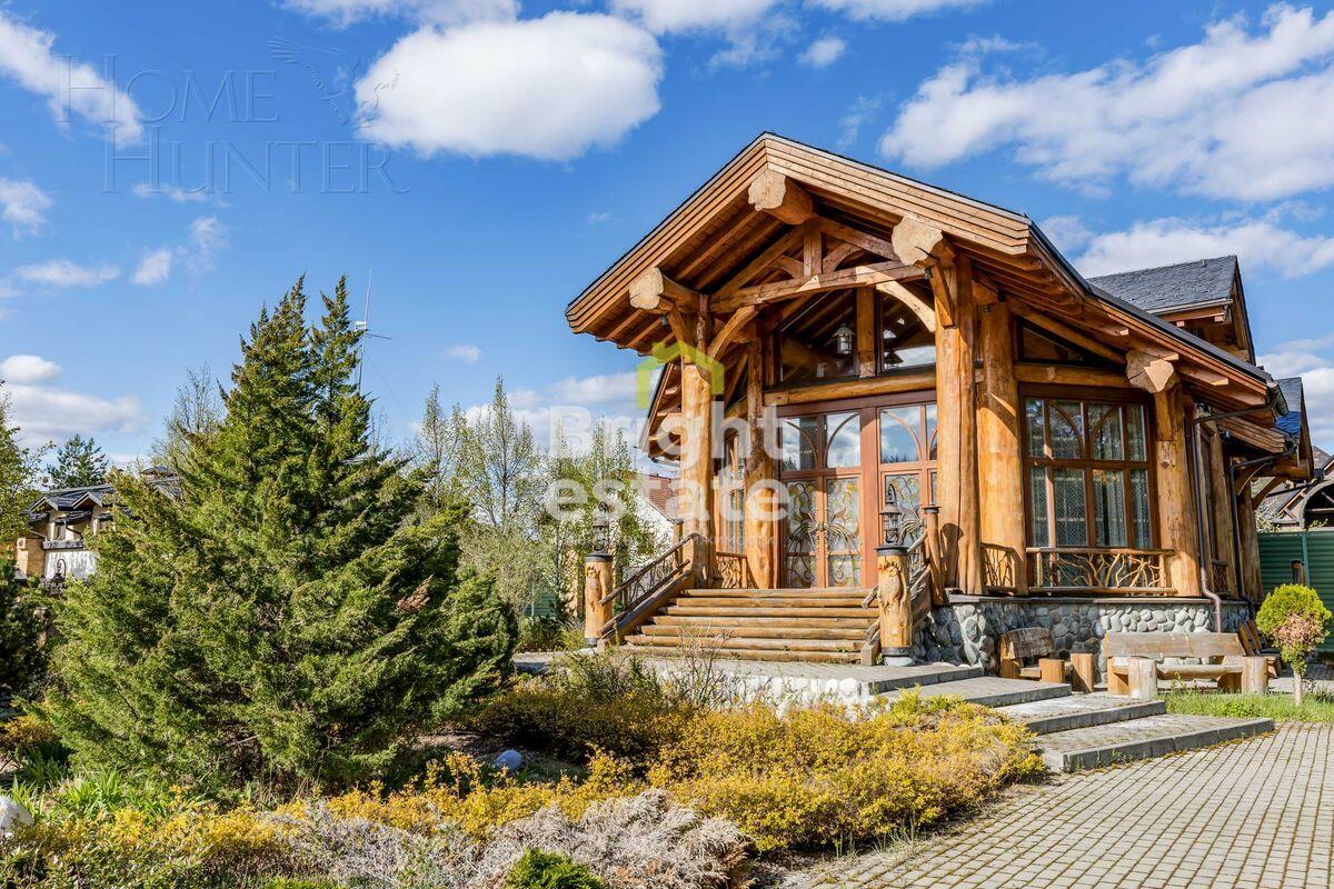 КОТТЕДЖ 3 214.9 м² с отделкой