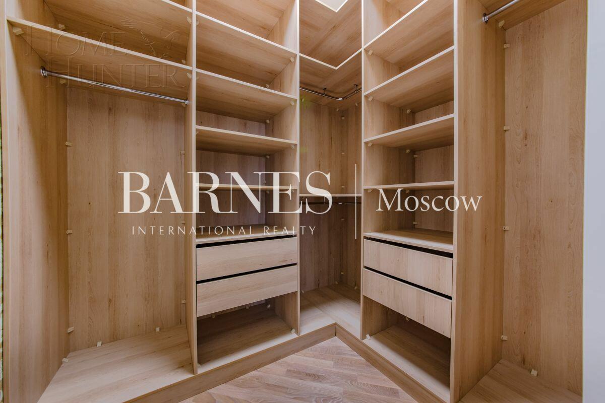 1-этажный коттедж 328 м² с отделкой