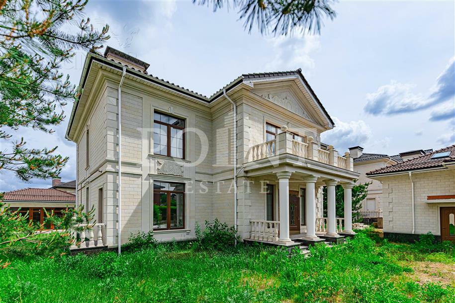 2-этажный коттедж 420 м² без отделки