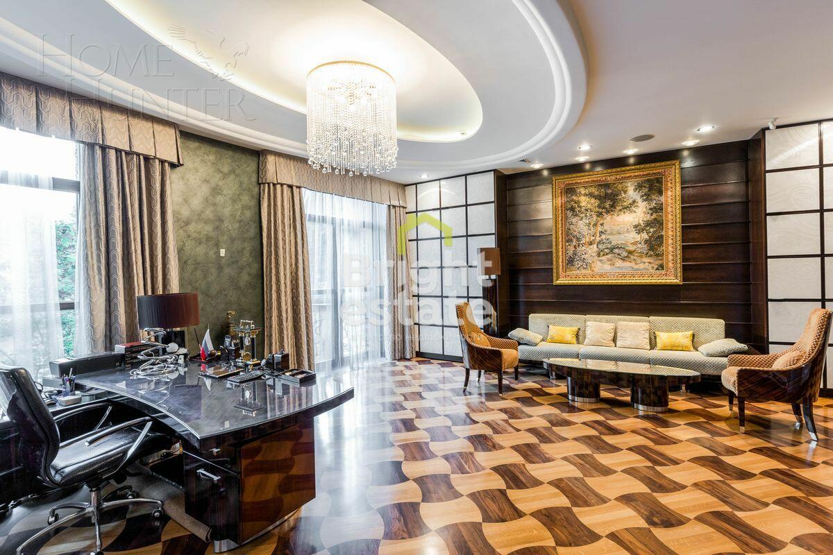 КОТТЕДЖ 3 214.9 м² с отделкой