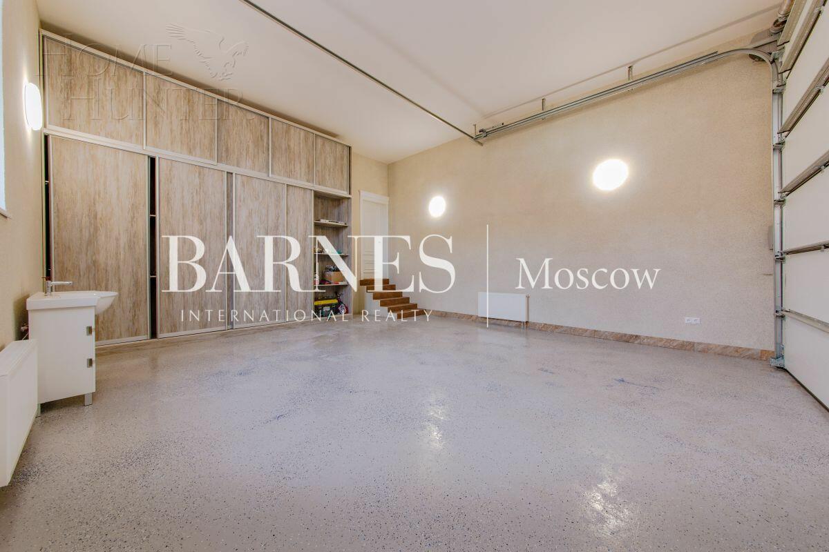 1-этажный коттедж 328 м² с отделкой