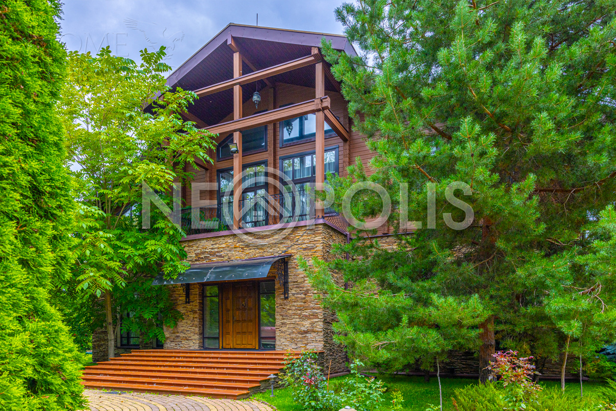 2-этажный коттедж 970 м² с отделкой