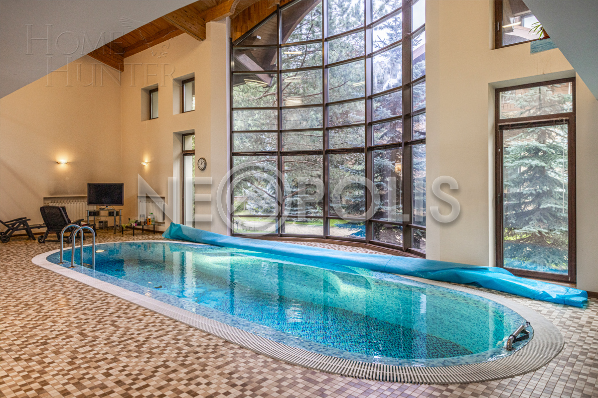 2-этажный коттедж 970 м² с отделкой