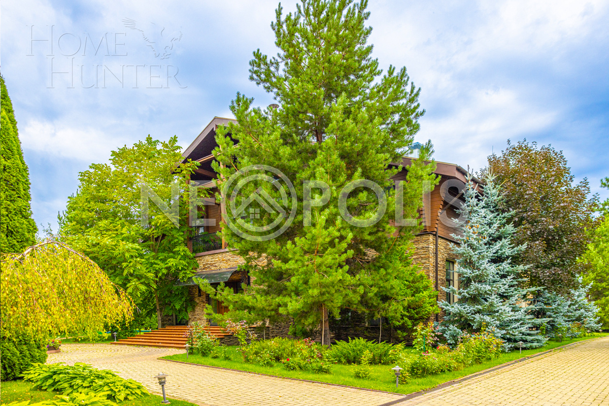 2-этажный коттедж 970 м² с отделкой