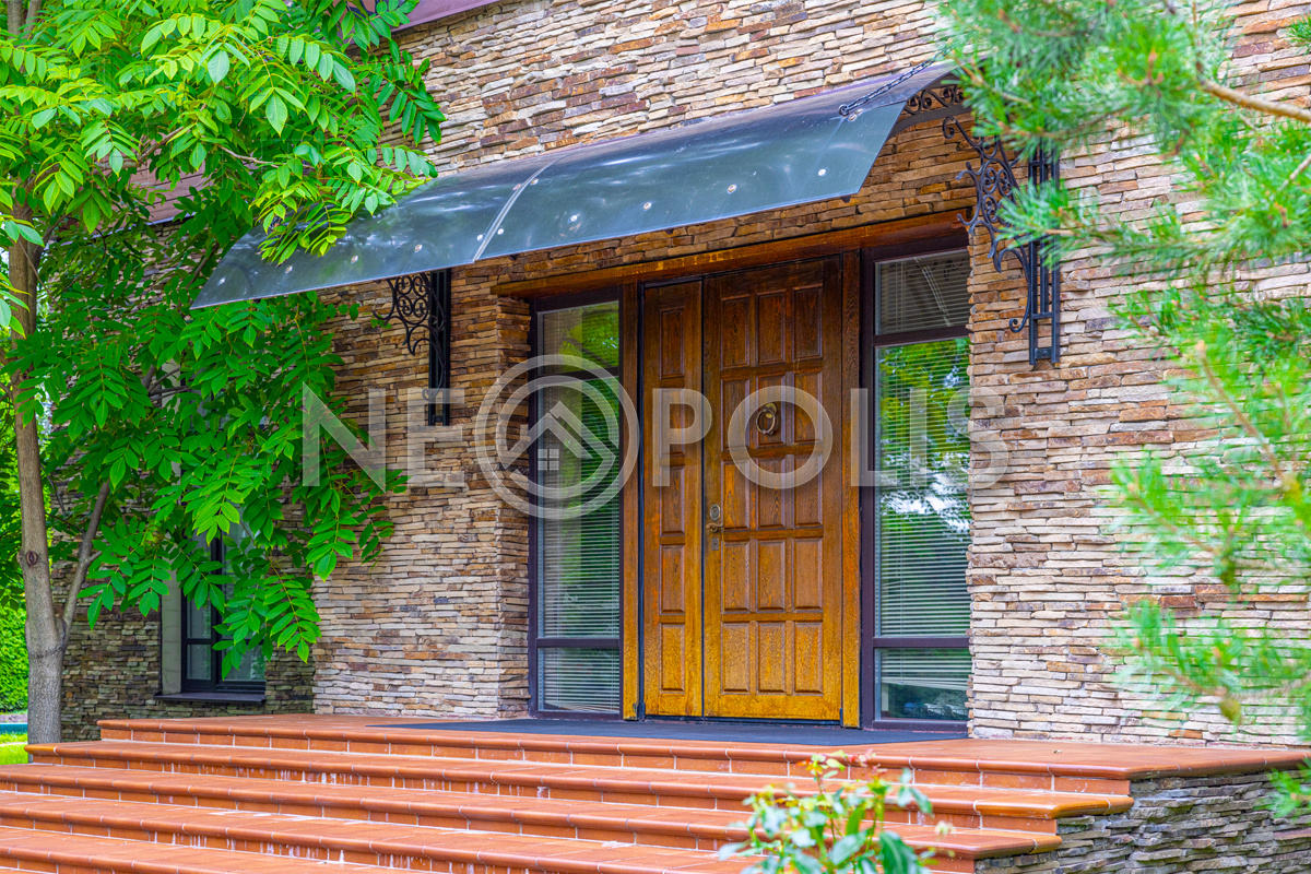 2-этажный коттедж 970 м² с отделкой