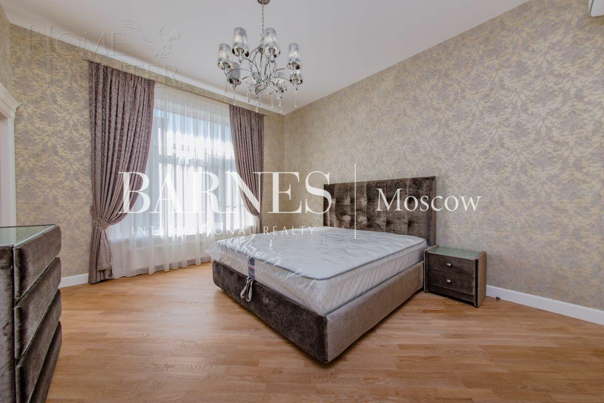 1-этажный коттедж 328 м² с отделкой