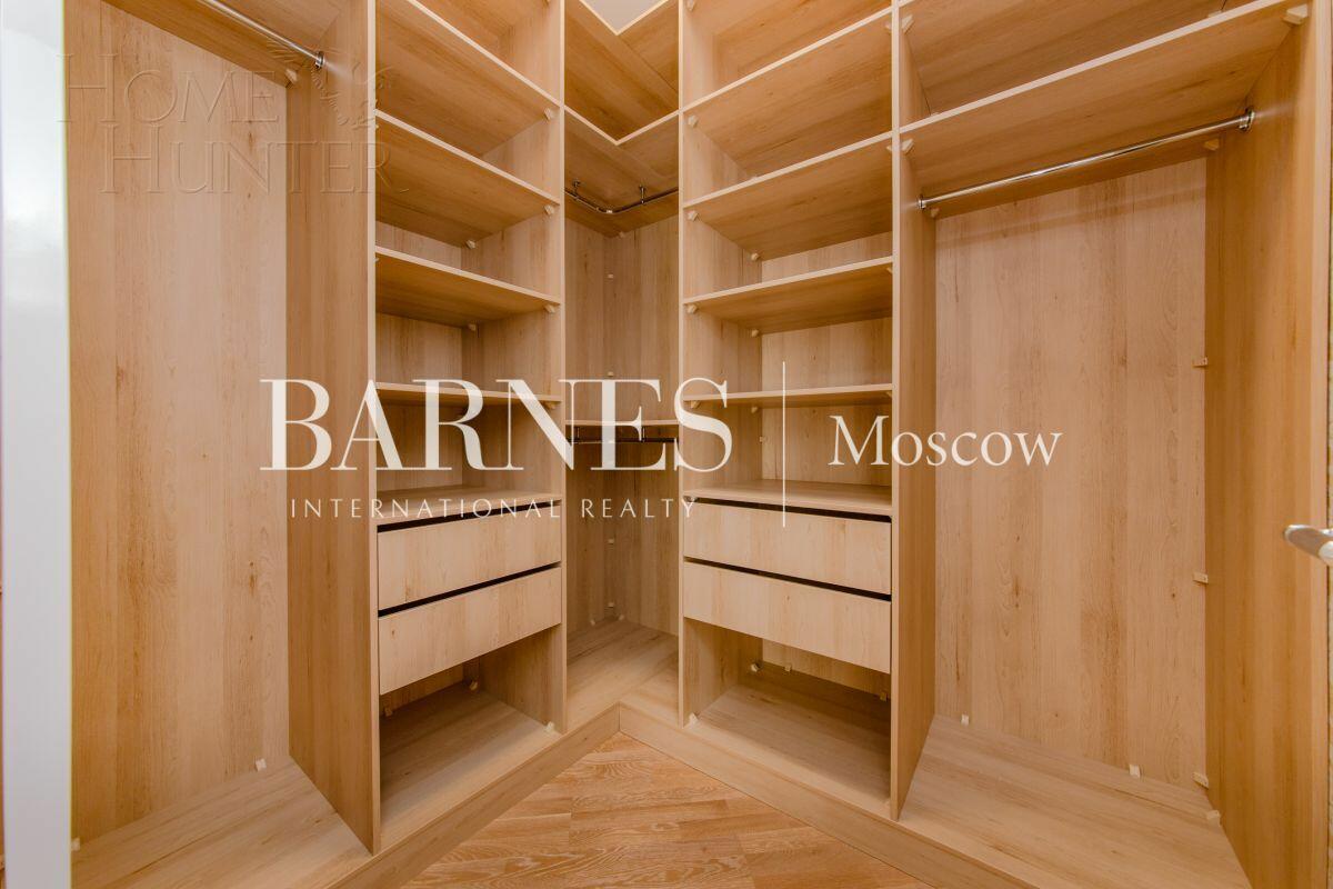 1-этажный коттедж 328 м² с отделкой