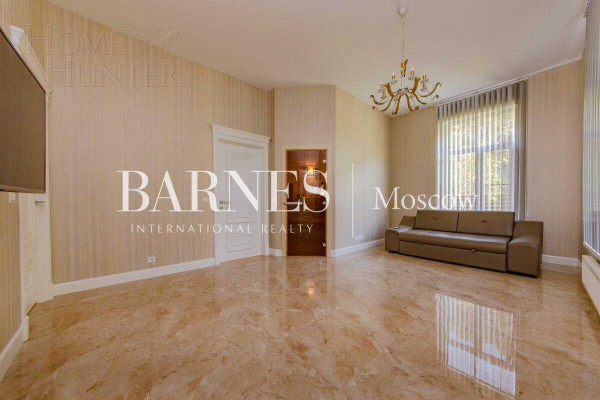 1-этажный коттедж 328 м² с отделкой