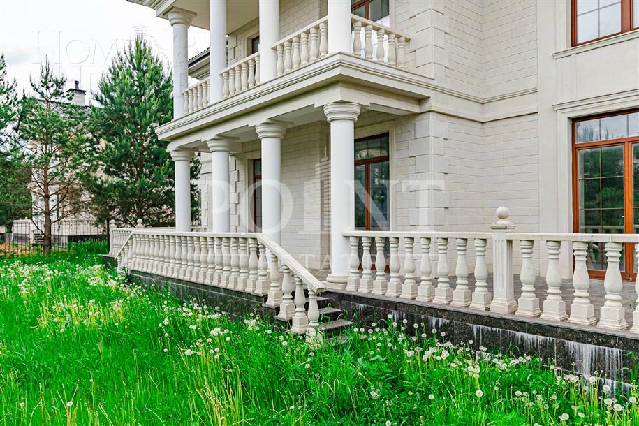 2-этажный коттедж 420 м² без отделки