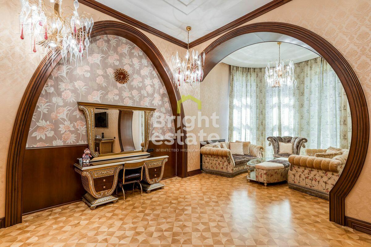 КОТТЕДЖ 3 214.9 м² с отделкой