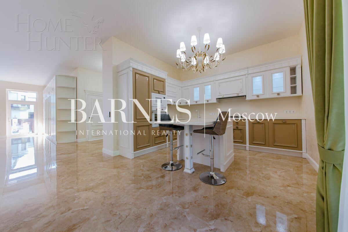 1-этажный коттедж 328 м² с отделкой