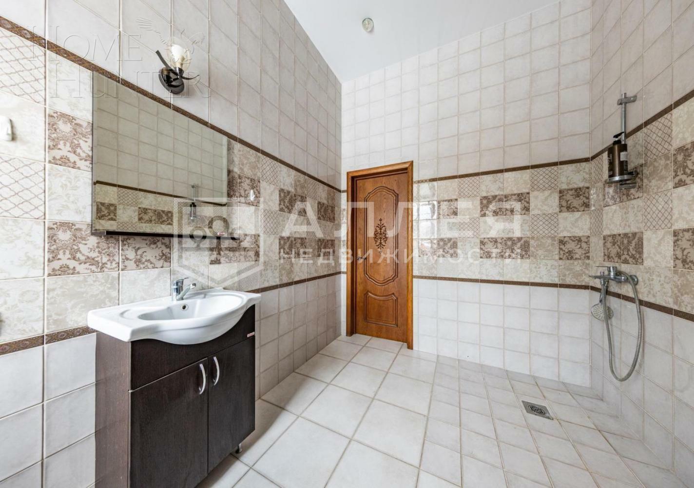 2-этажный коттедж 343.5 м² с отделкой