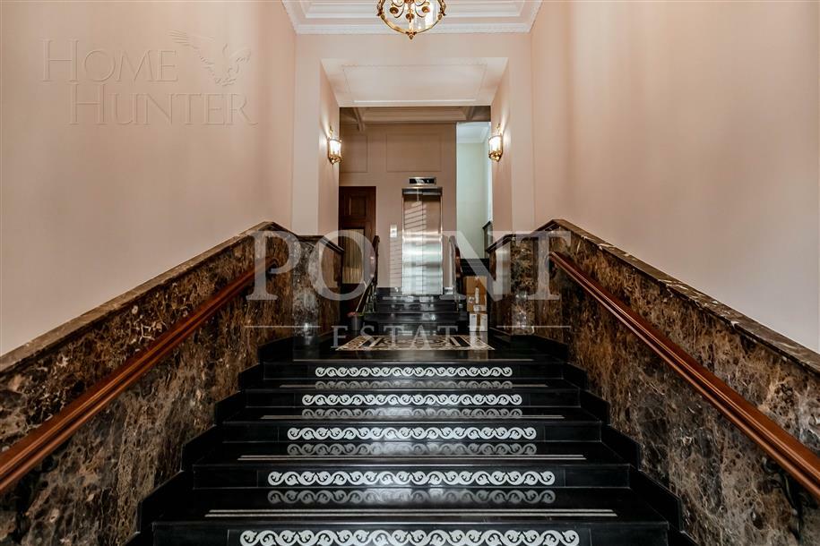 4-КОМН. КВАРТИРА С ОТДЕЛКОЙ 240 М² НА 2 ЭТАЖЕ