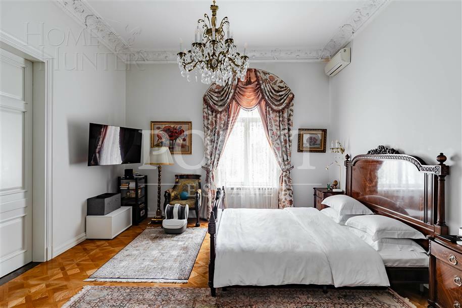 4-КОМН. КВАРТИРА С ОТДЕЛКОЙ 240 М² НА 2 ЭТАЖЕ