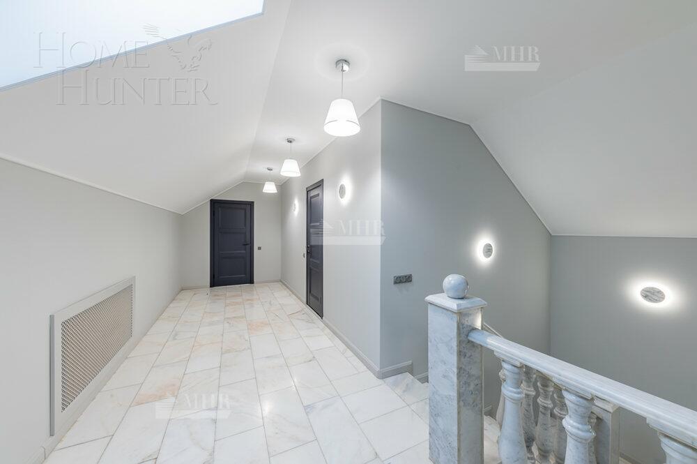 2-этажный коттедж 738 м² с отделкой