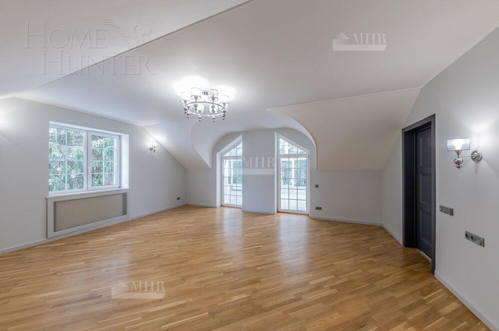 2-этажный коттедж 738 м² с отделкой