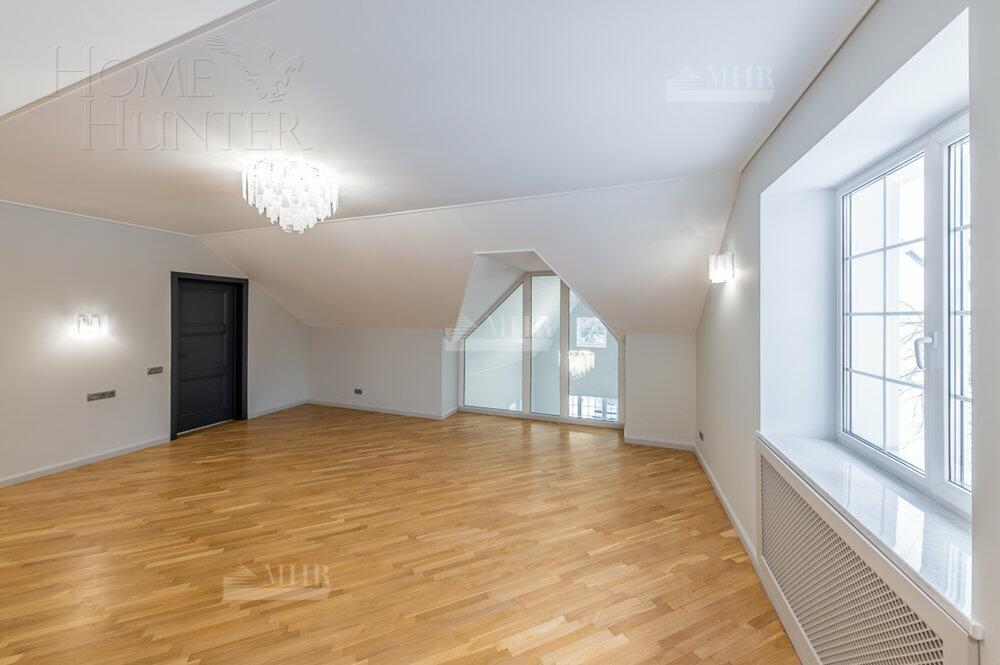 2-этажный коттедж 738 м² с отделкой