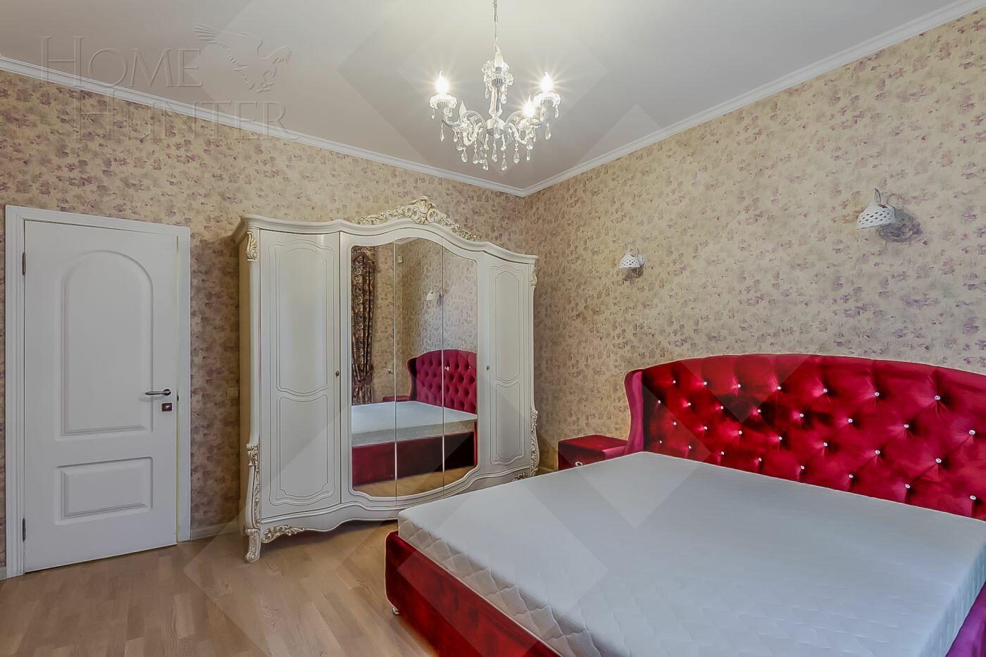 3-этажный коттедж 400 м² с отделкой