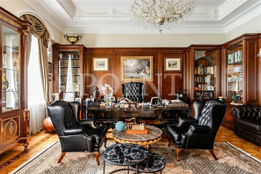 4-КОМН. КВАРТИРА С ОТДЕЛКОЙ 240 М² НА 2 ЭТАЖЕ