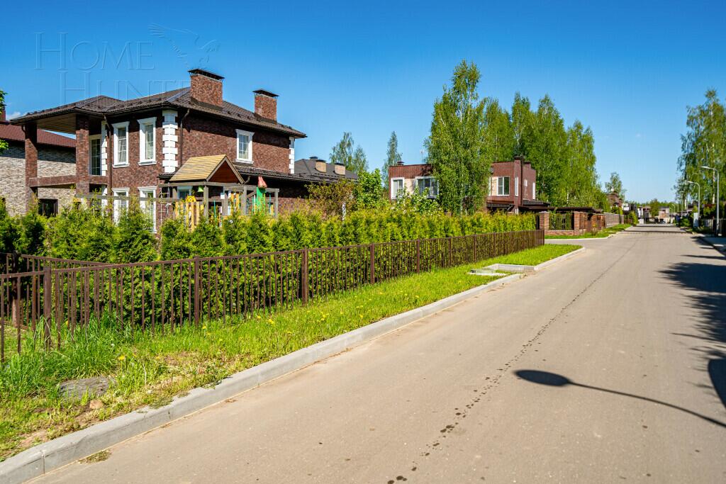 2-этажный коттедж 327 м² без отделки