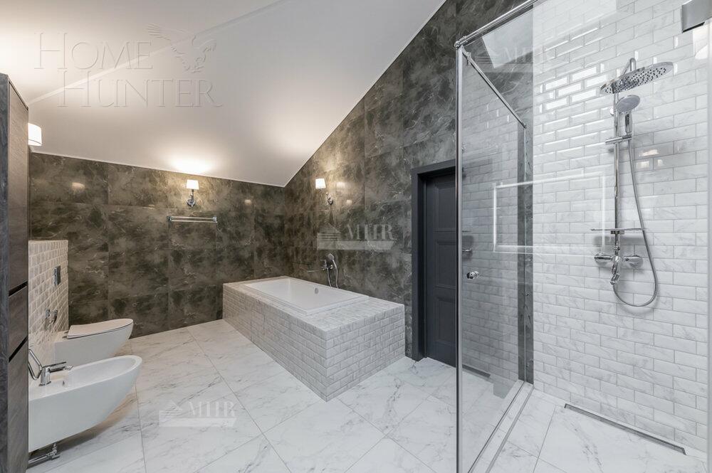 2-этажный коттедж 738 м² с отделкой