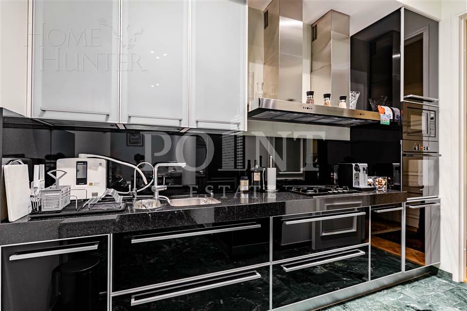 4-КОМН. КВАРТИРА С ОТДЕЛКОЙ 240 М² НА 2 ЭТАЖЕ