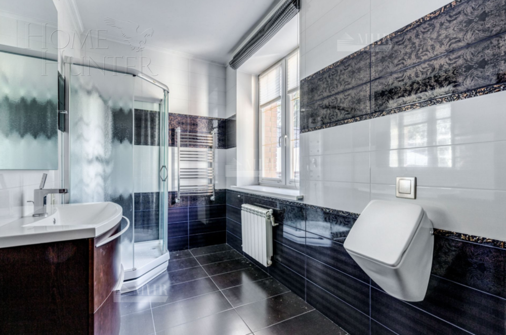 2-этажный коттедж 600 м² с отделкой