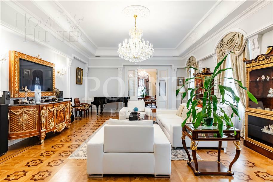 4-КОМН. КВАРТИРА С ОТДЕЛКОЙ 240 М² НА 2 ЭТАЖЕ