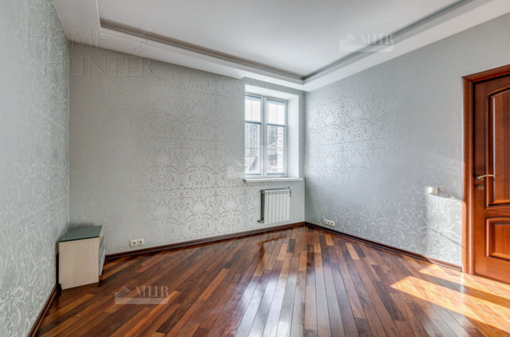 2-этажный коттедж 600 м² с отделкой