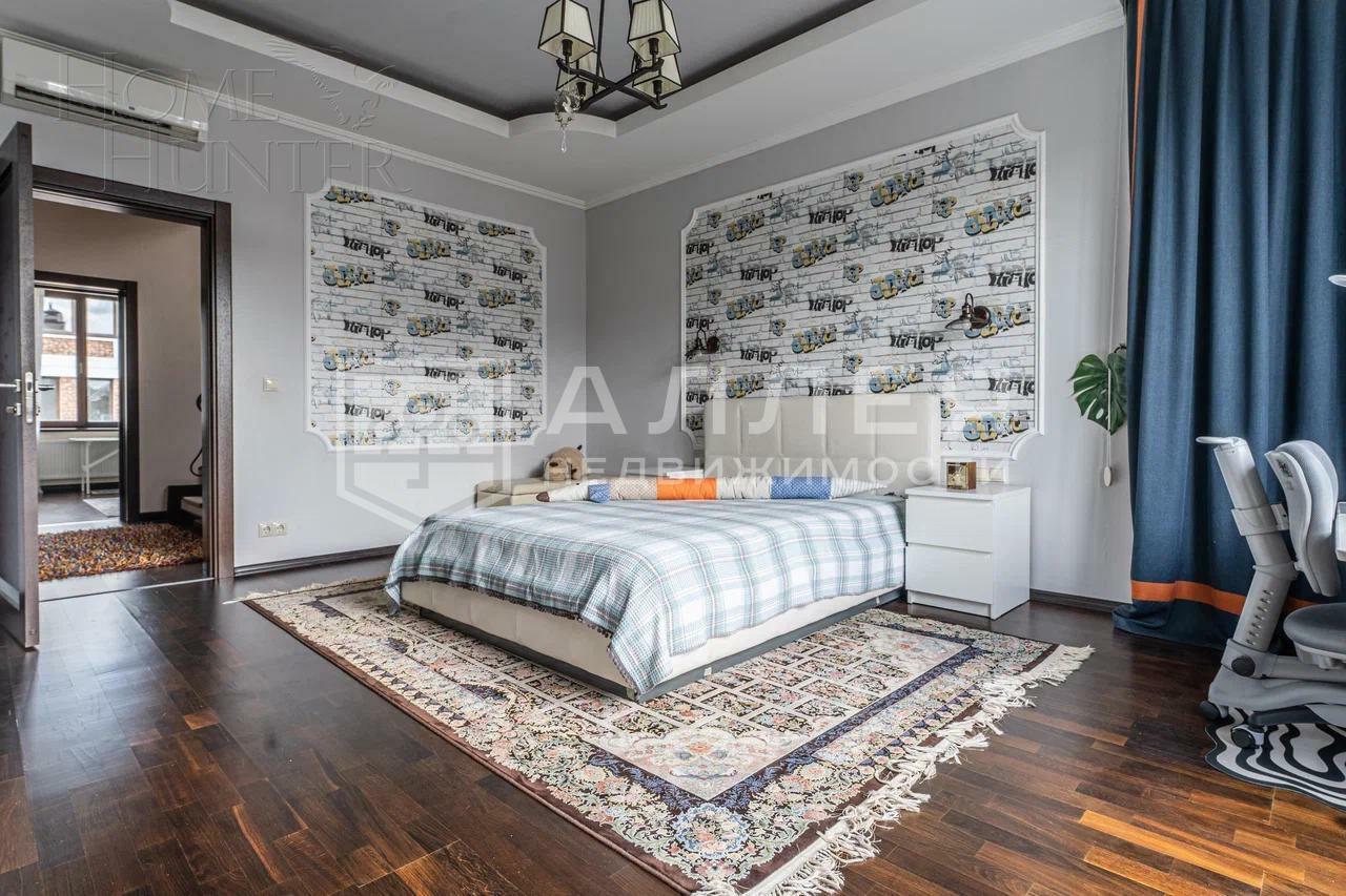 2-этажный коттедж 500 м² с отделкой