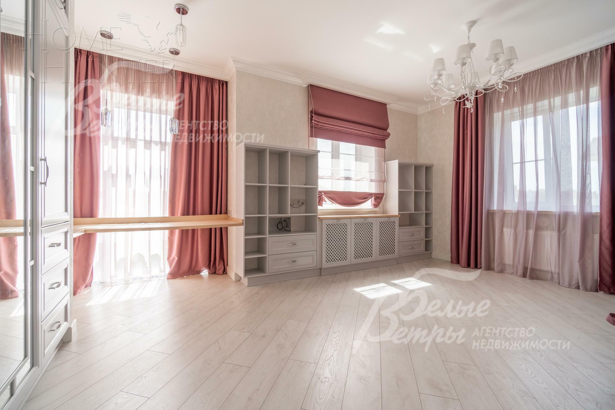 2-этажный коттедж 250 м² с отделкой