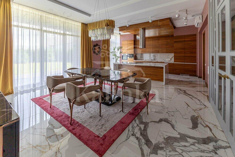 2-этажный коттедж 446 м² с отделкой