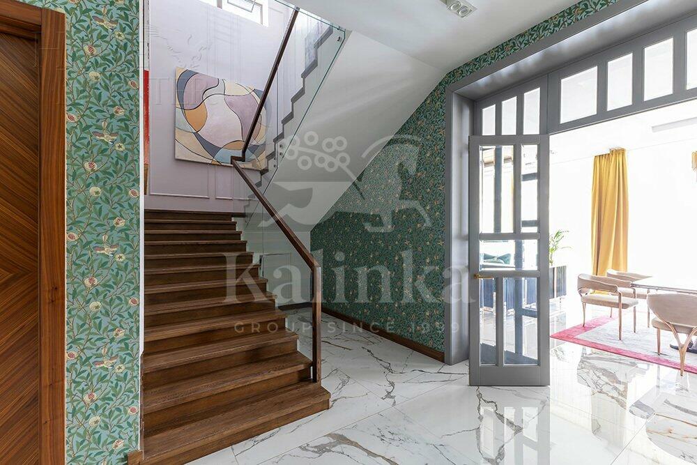 2-этажный коттедж 446 м² с отделкой