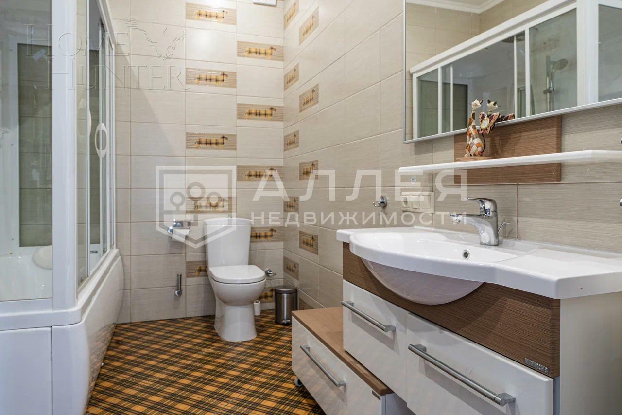 2-этажный коттедж 500 м² с отделкой