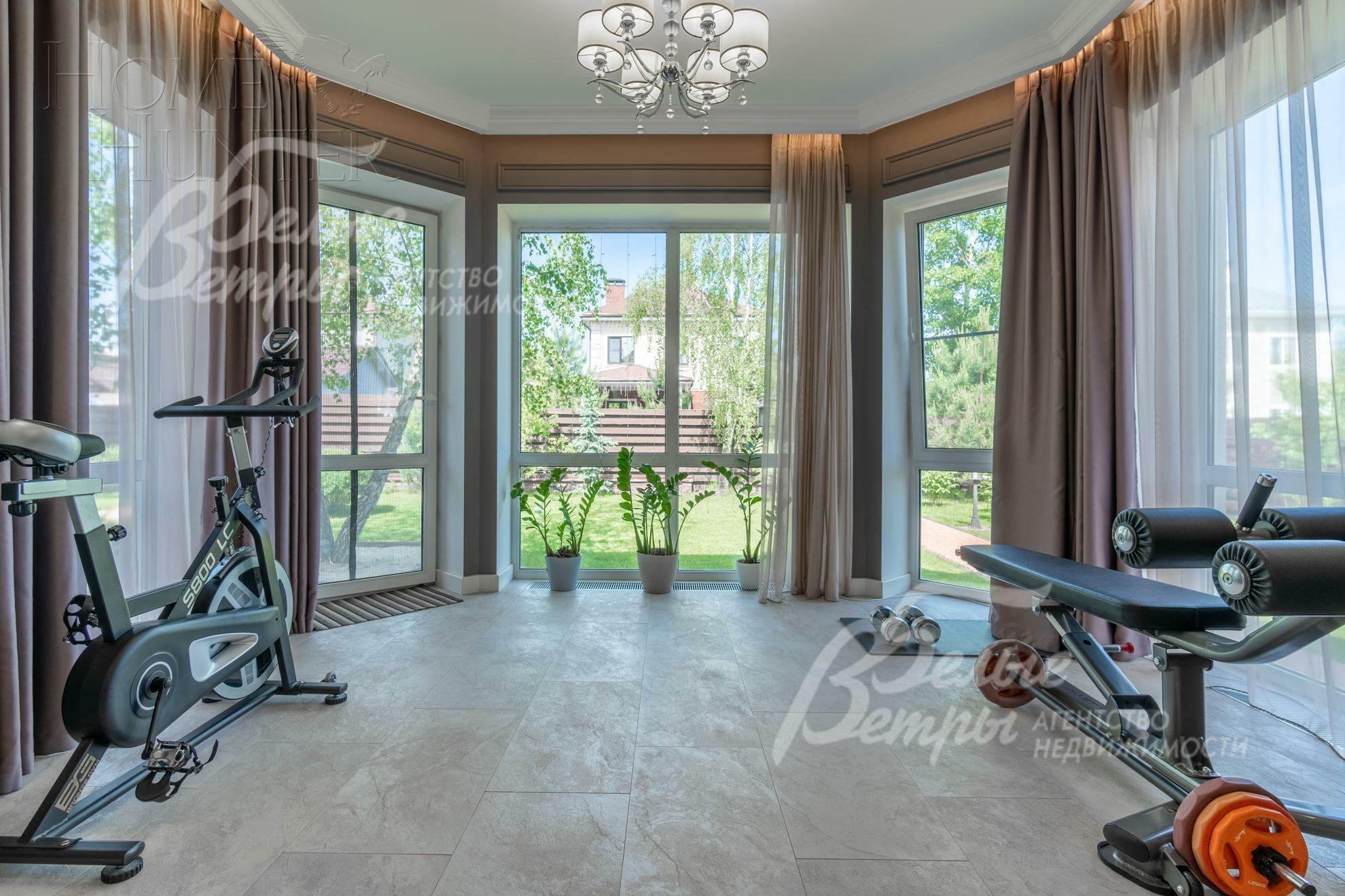 2-этажный коттедж 250 м² с отделкой