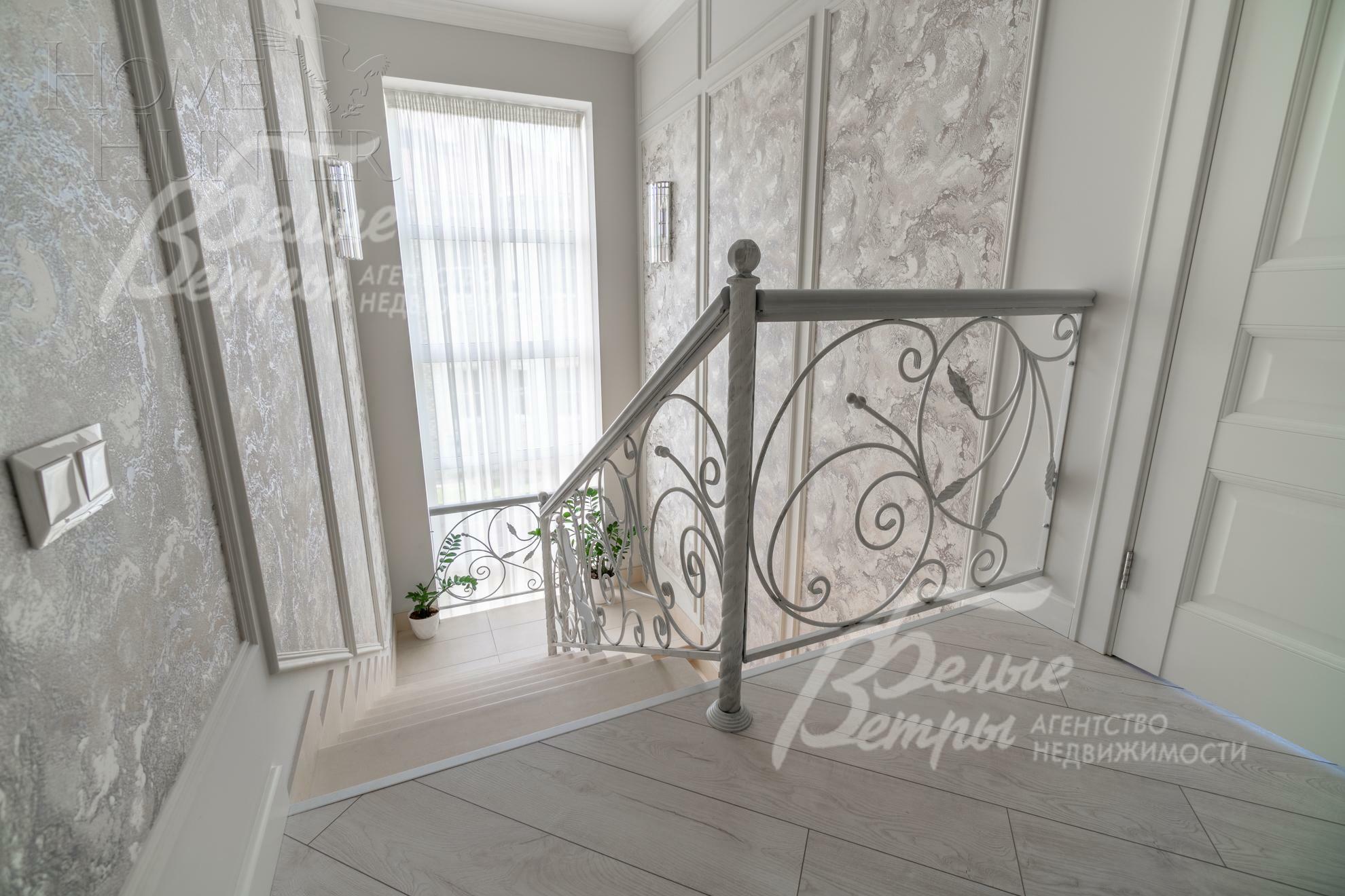 2-этажный коттедж 250 м² с отделкой