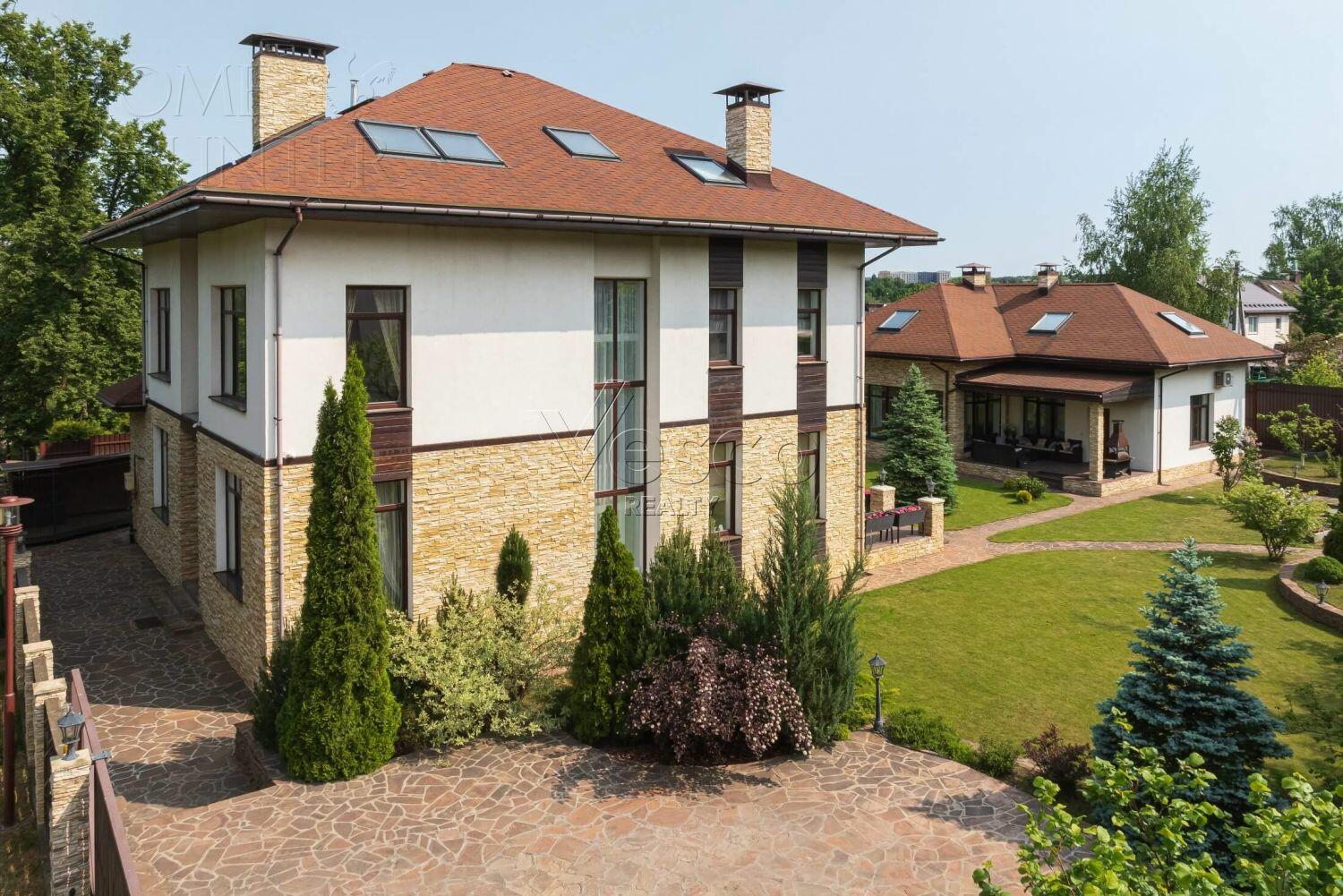 2-этажный коттедж 586 м² с отделкой