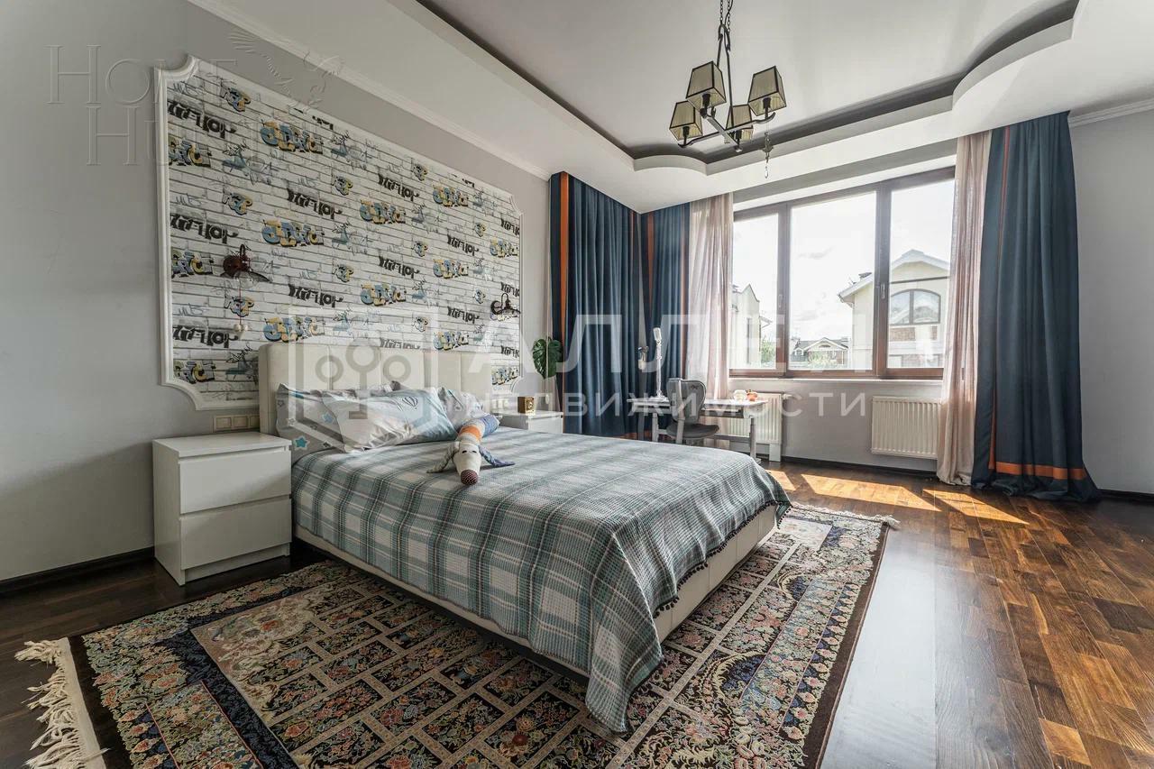 2-этажный коттедж 500 м² с отделкой