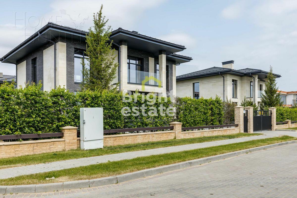 2-этажный коттедж 307 м² без отделки